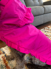 Cargar imagen en el visor de la galería, Capa impermeable para perro pink