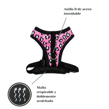 Cargar imagen en el visor de la galería, arnés para perro animal print rosado