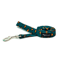 Cargar imagen en el visor de la galería, Correa Animal Print Orange Forest