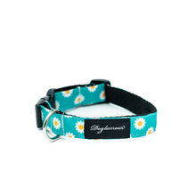 Cargar imagen en el visor de la galería, collar para perro floral