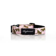Cargar imagen en el visor de la galería, collar perro leopardos