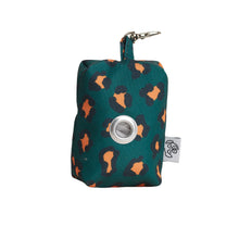 Cargar imagen en el visor de la galería, Porta Bolsas Animal Print Orange Forest Doglamour