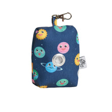 Cargar imagen en el visor de la galería, Porta bolsas Happy Galaxy Doglamour