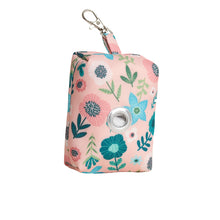 Cargar imagen en el visor de la galería, Porta Bolsas Floral Pastel Doglamour